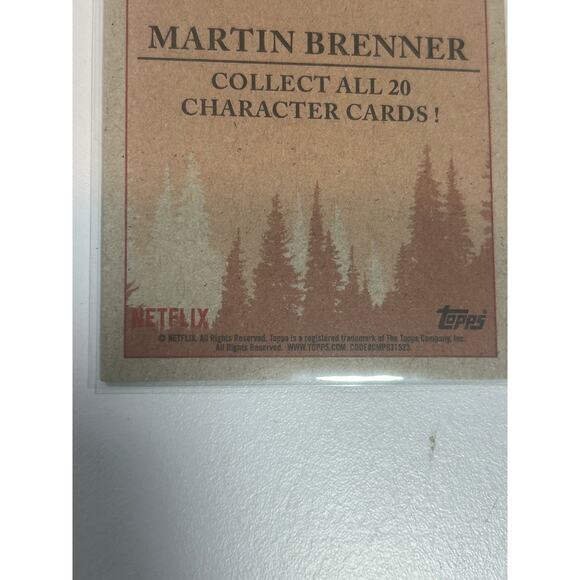 2018 Topps Stranger Things #ST-11 Martin Brenner Character Cards - Picture 2 of 3